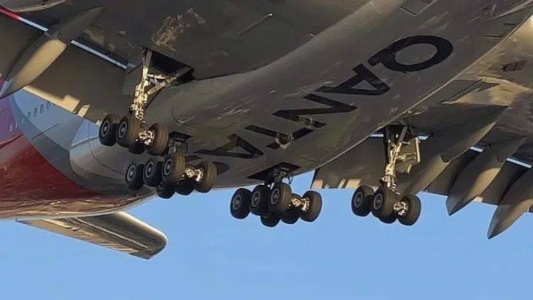 起落架_@airbus_轮胎