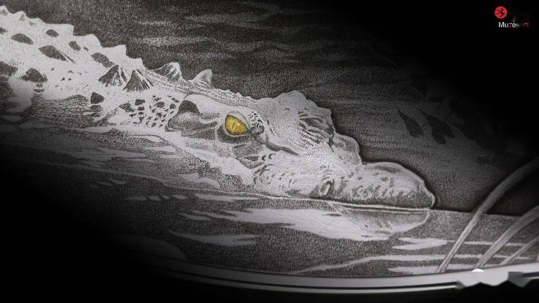 配有全不锈钢打造的刀鞘,配大马士革鞘栓.