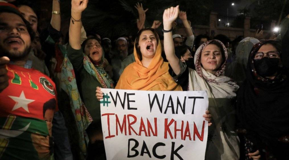 巴基斯坦各地爆发大规模抗议反对“进口政府”