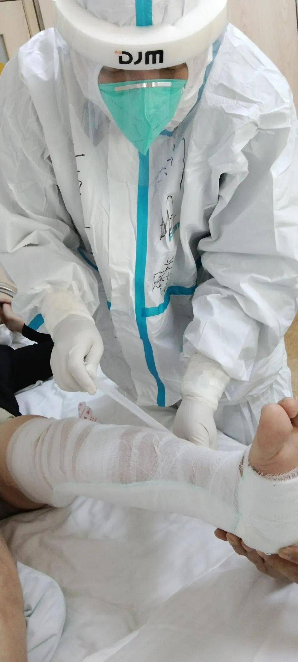 吉大一院援长春市传染病医院医疗队中的"米开朗基罗"_患者_刘明曦