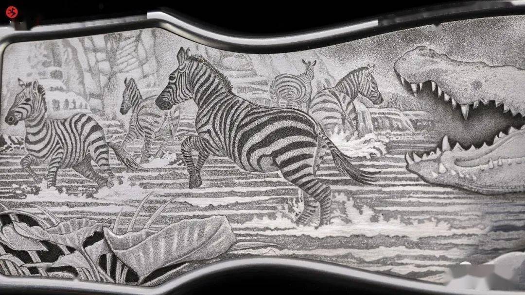 配有全不锈钢打造的刀鞘,配大马士革鞘栓.