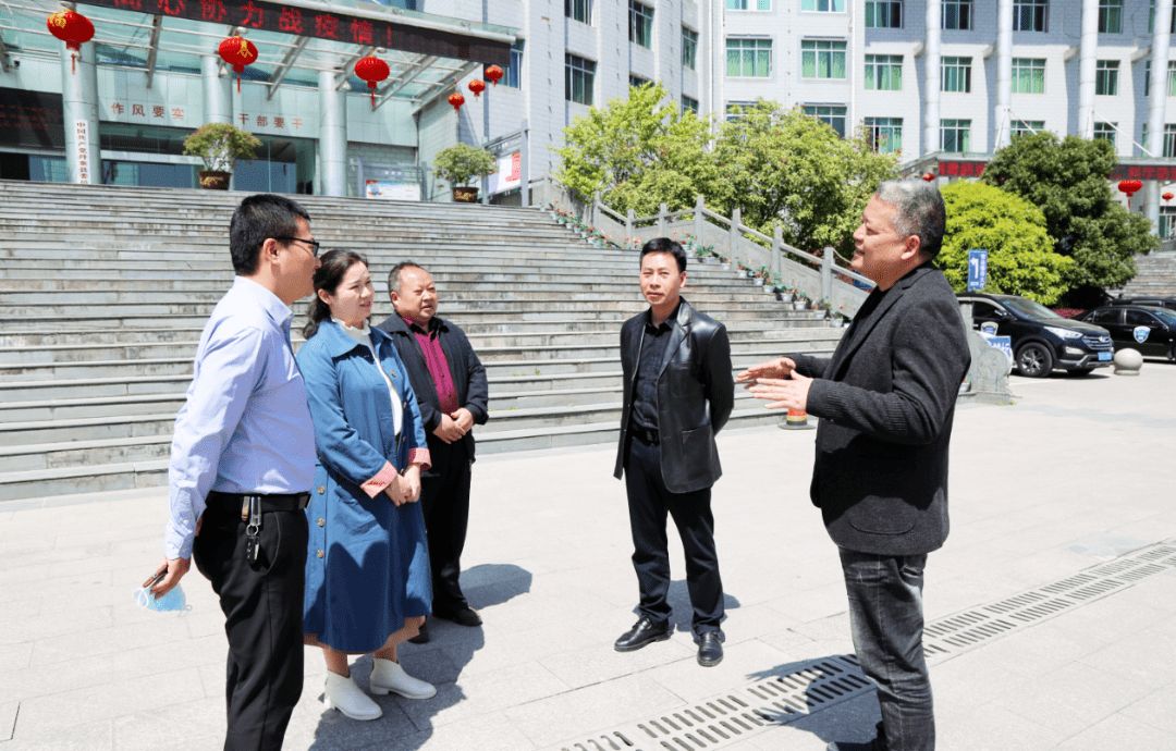 贵州省丹寨县县长刘蔚图片