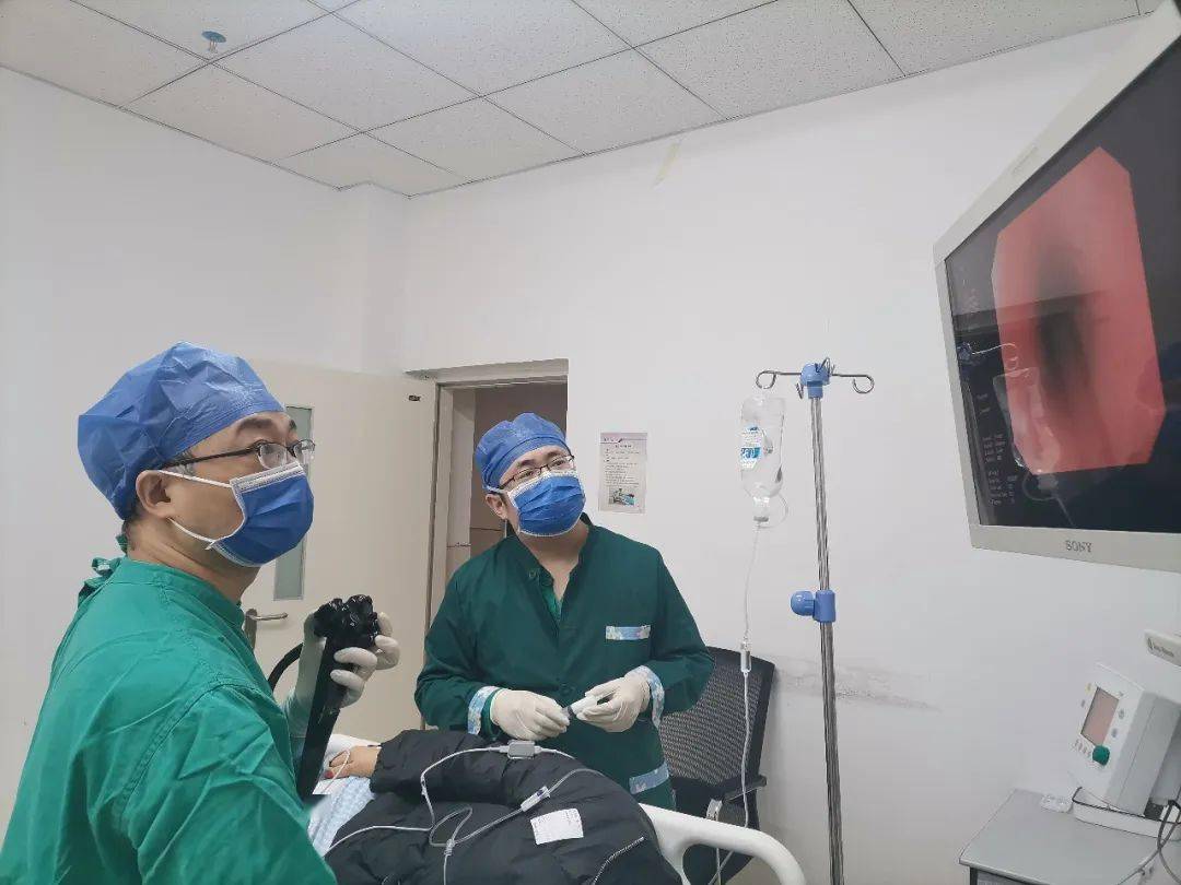 全民皆爱瘦,一直变瘦的他为啥却深陷痛苦?_贲门_食管_内镜