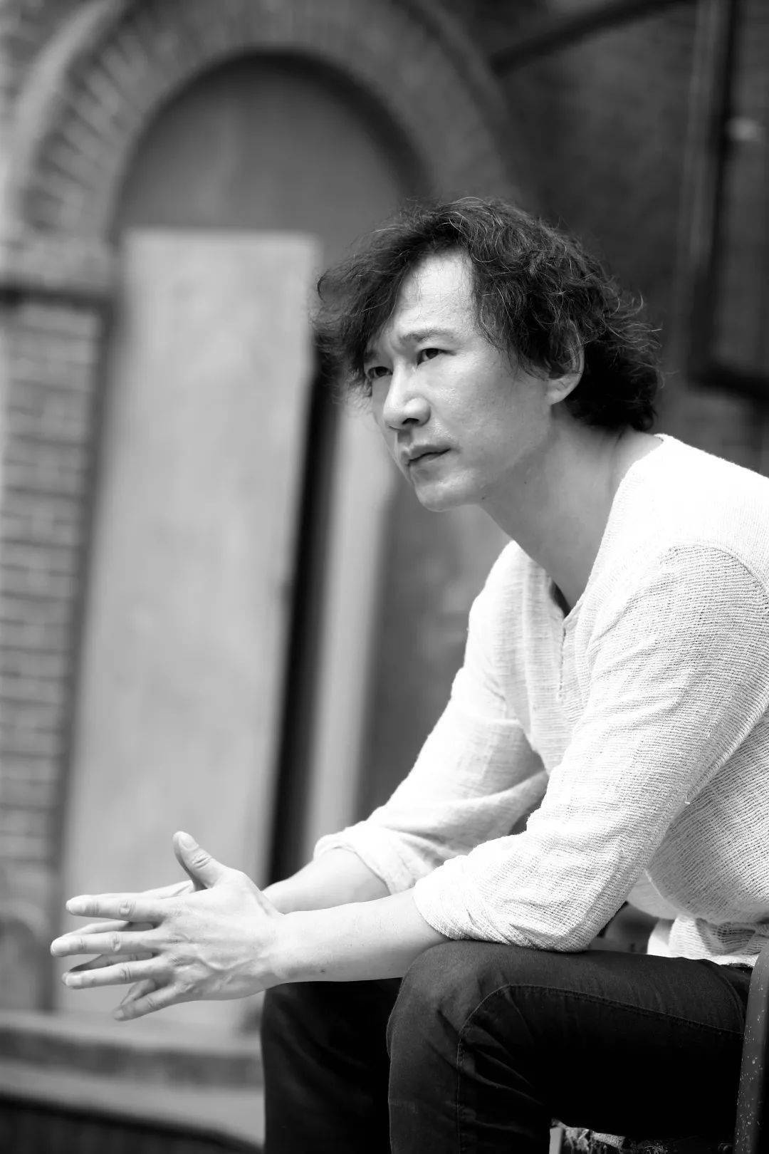 演出推荐众多明星打call的民谣诗人来了让他把情话唱给你听