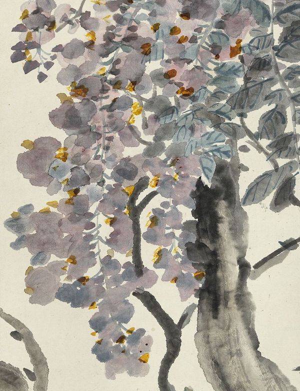 幅以豪放笔意写紫藤,藤条枝叶曲折横斜,缠绕交织,几成笔飞墨舞之狂草