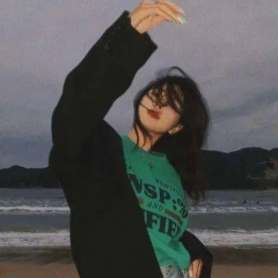 emo丧系女生头像_微信_网络综合_壁纸