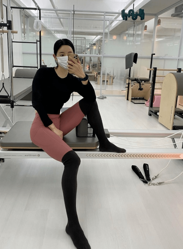 肌肉_金智恩_健身