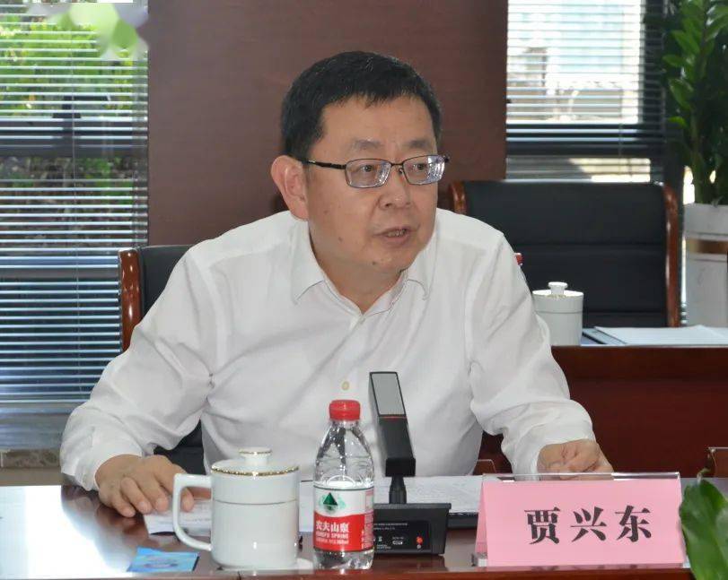 贾兴东在活动中表示,政协将围绕市委市政府中心工作继续精准发力,希望