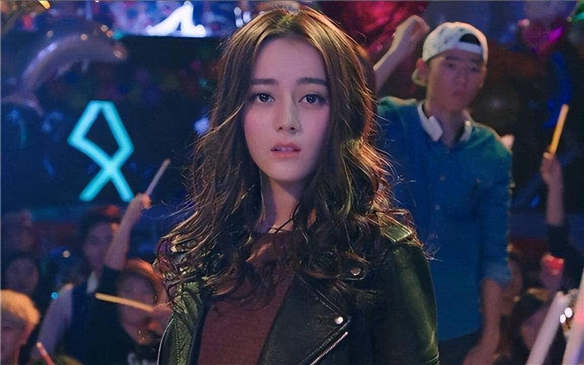 盘点让迪丽热巴获奖的电视剧三生三世十里桃花只排第二