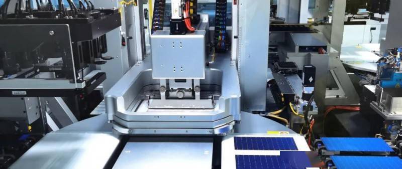 丝网印刷机据了解,此批海外订单是东南亚某知名光伏公司在金刚异质结