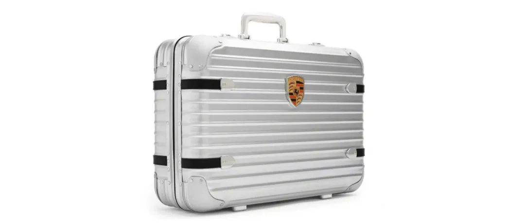 RIMOWA x Porsche 又有新玩法啦！限量911件！_手机搜狐网