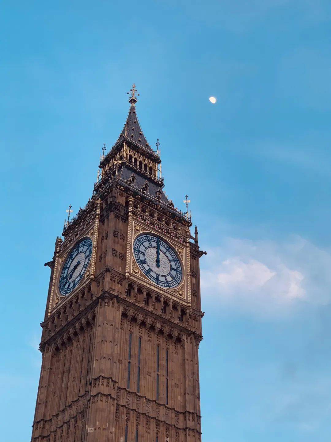 外交部英国旅行安全风险中风险