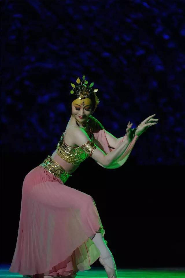 中国歌剧舞剧院舞蹈家山翀的艺术清单