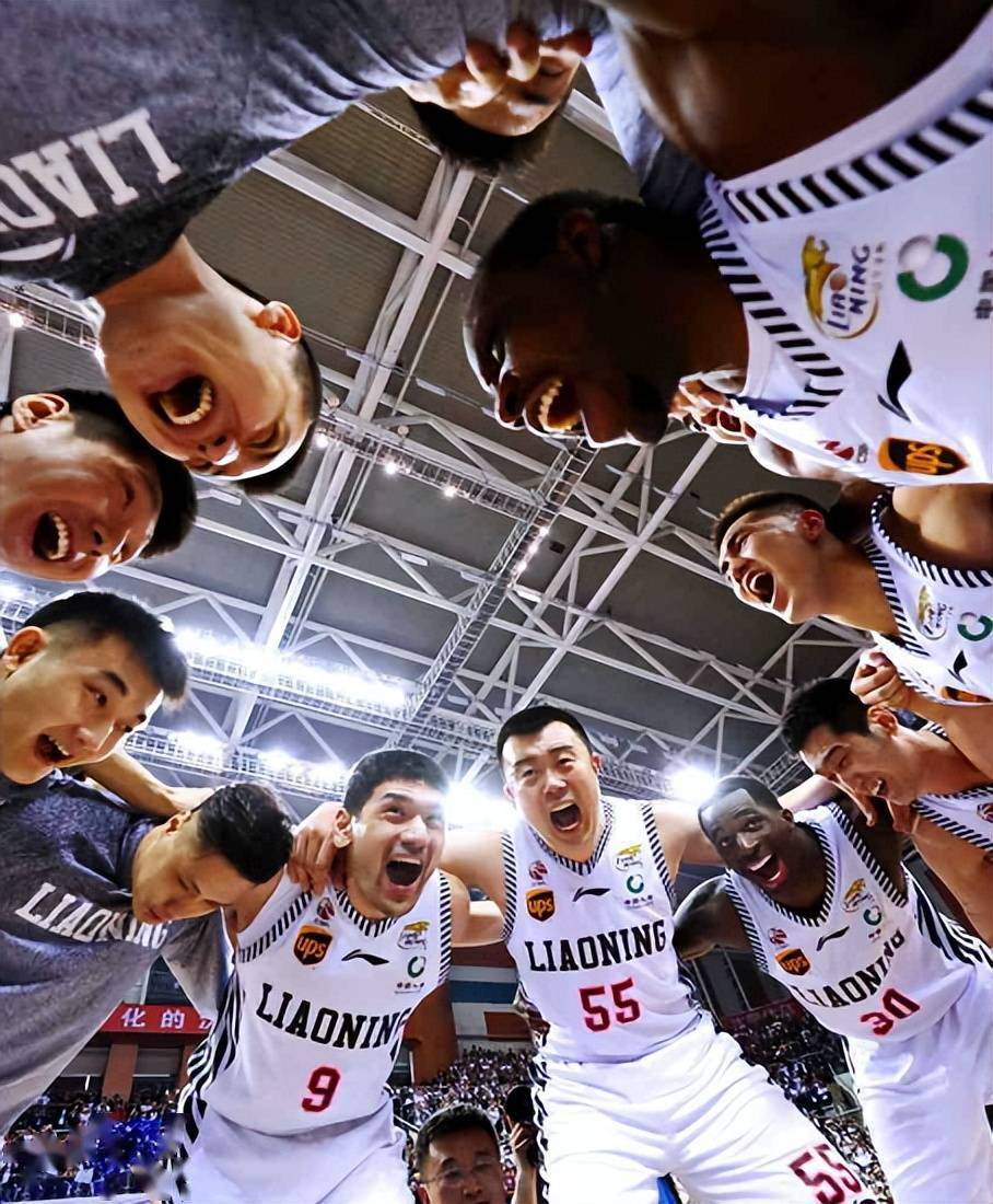 如今总决赛g2来袭,也期待辽篮vs广厦的比赛,在辽篮夺冠4周年这样的