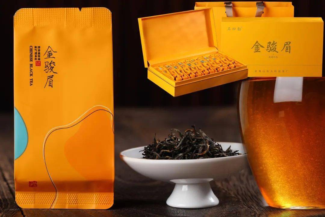 被尊称为乌龙之祖茶中之王的大红袍究竟有多好喝