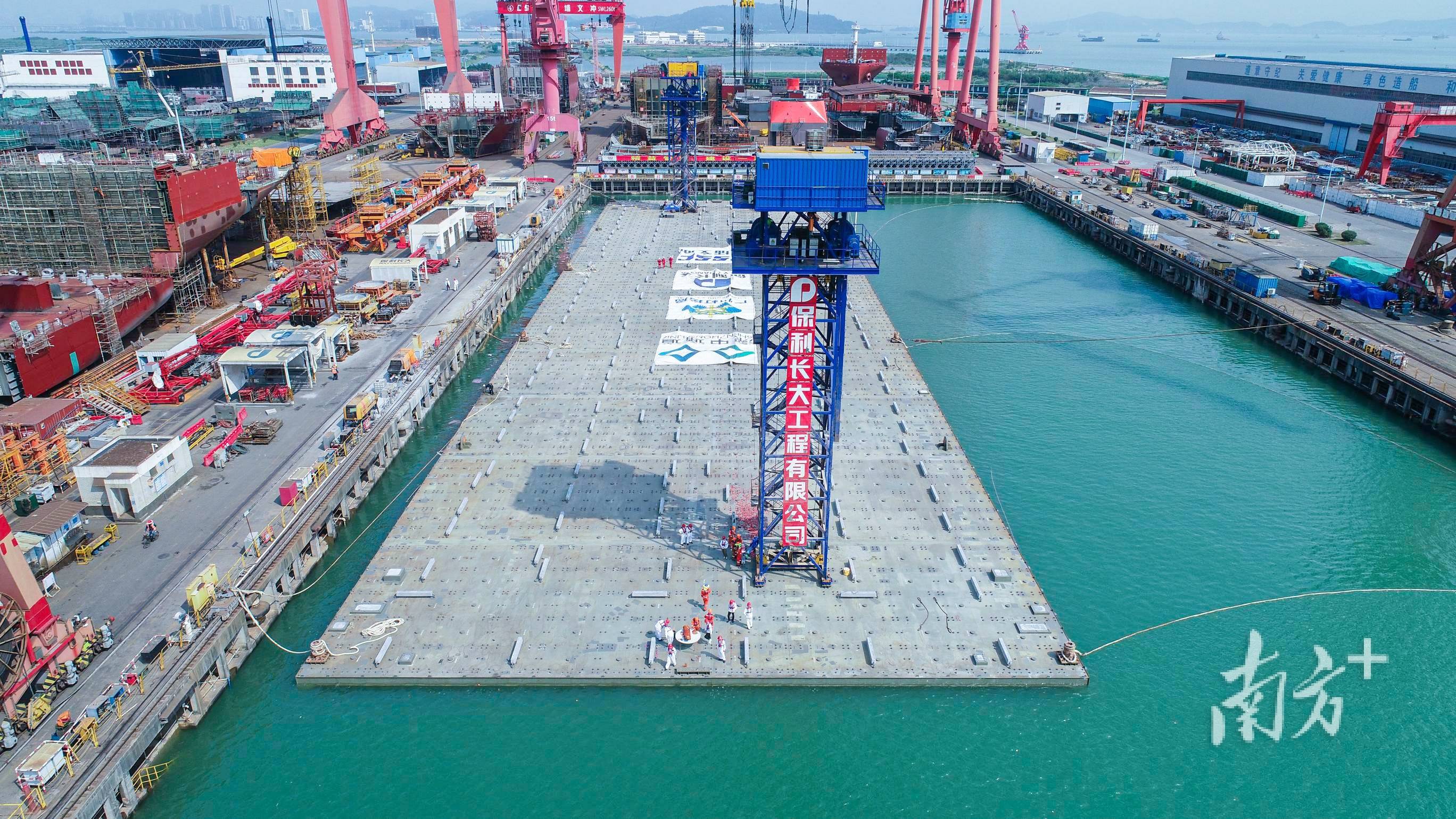 深中通道沉管隧道e25管节顺利出坞_施工_防控_疫情