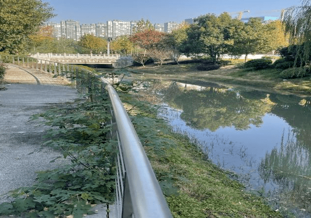 建邺区创新治理让断头河活起来