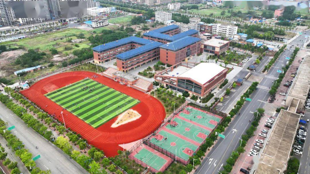临泉县农机中学新校区图片
