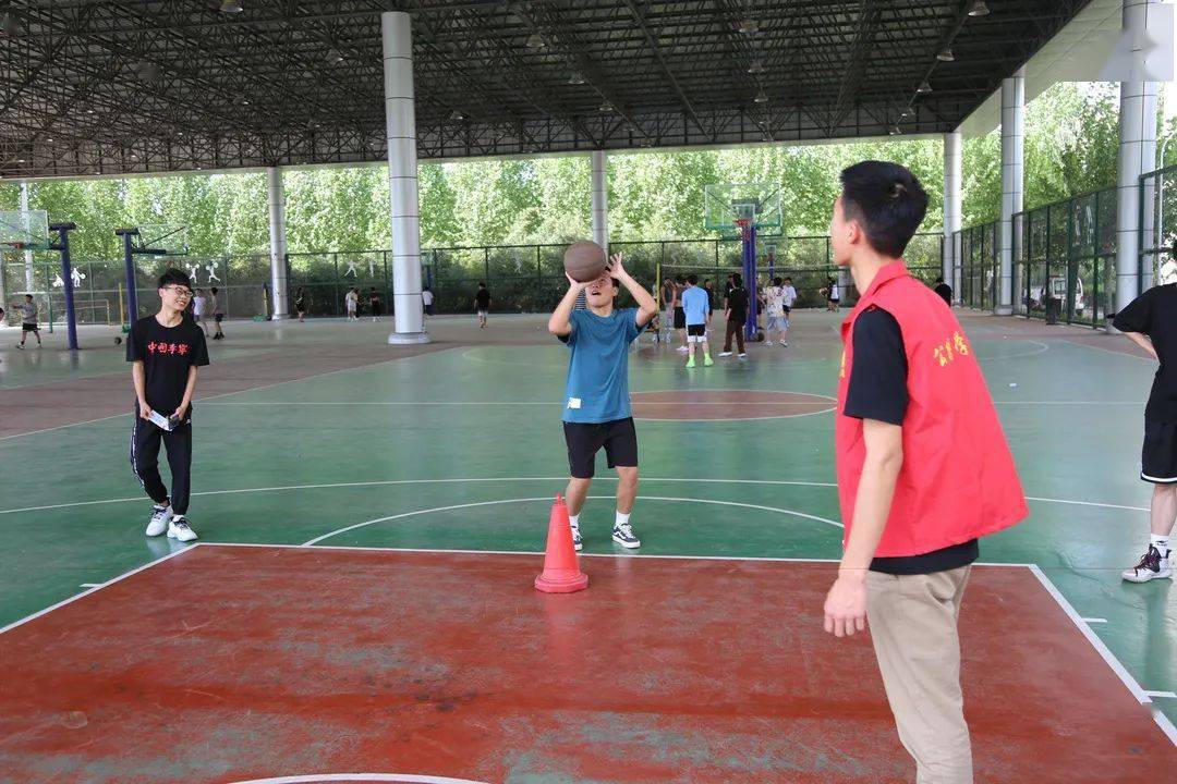 周末"运动大闯关"运动不停,快乐不止你参加了吗?