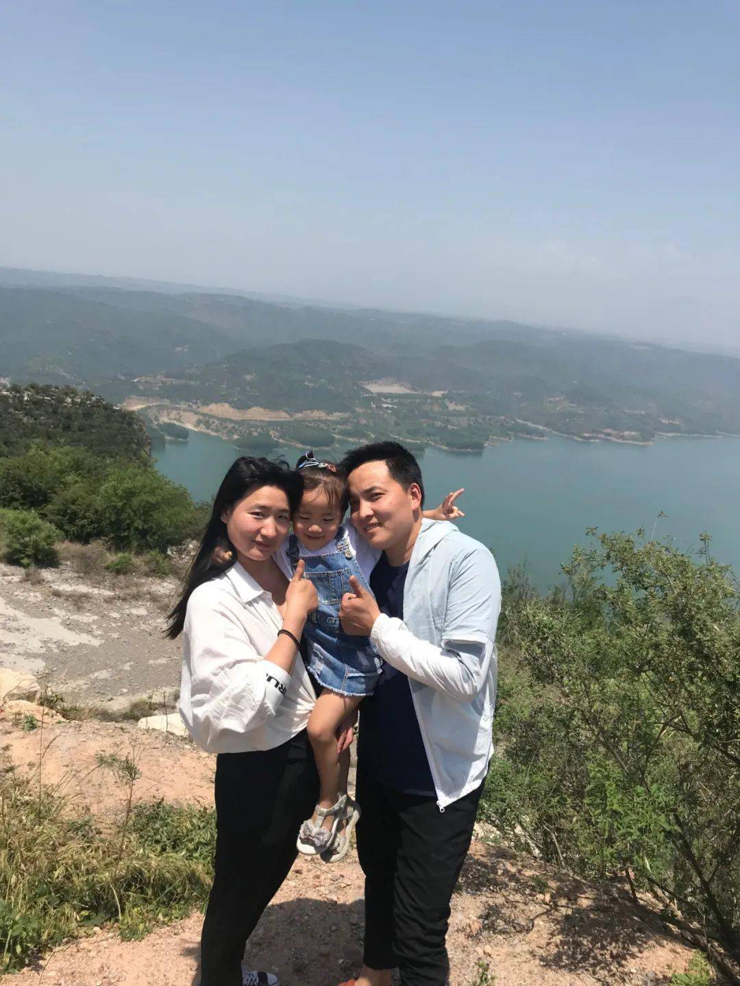当上课长后她给员工发鸡蛋