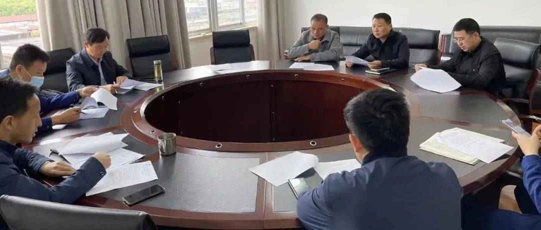 【住建动态】市住建局牵头召开住宅小区停车设施建设改造以奖代补实施方案座谈会_充电_电动车_部门