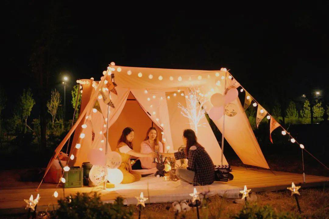 湖畔_营地_帐篷