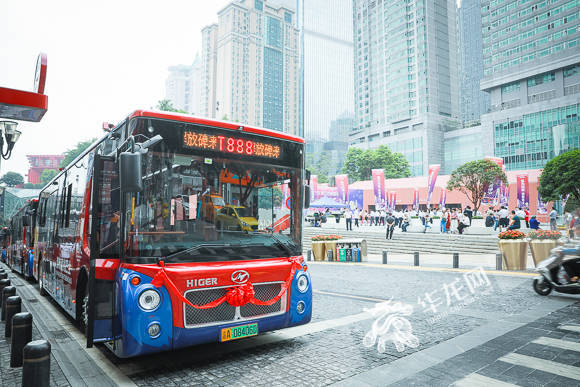 今明免费乘坐！T888两江四岸观光巴士首发 串联渝中江北南岸22个核心景点