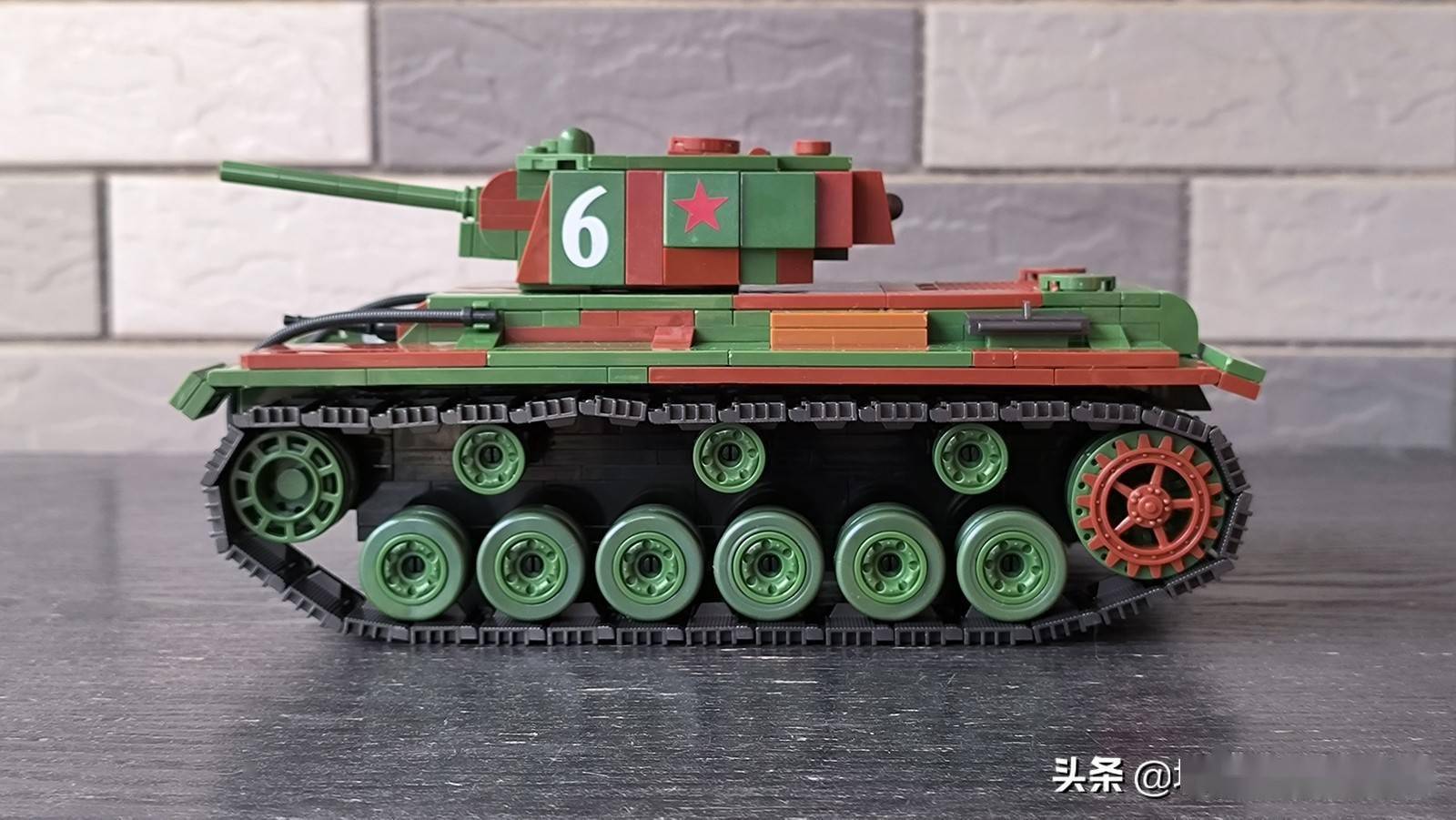 由kv2返璞归真全冠积木的kv1重型坦克表现如何呢