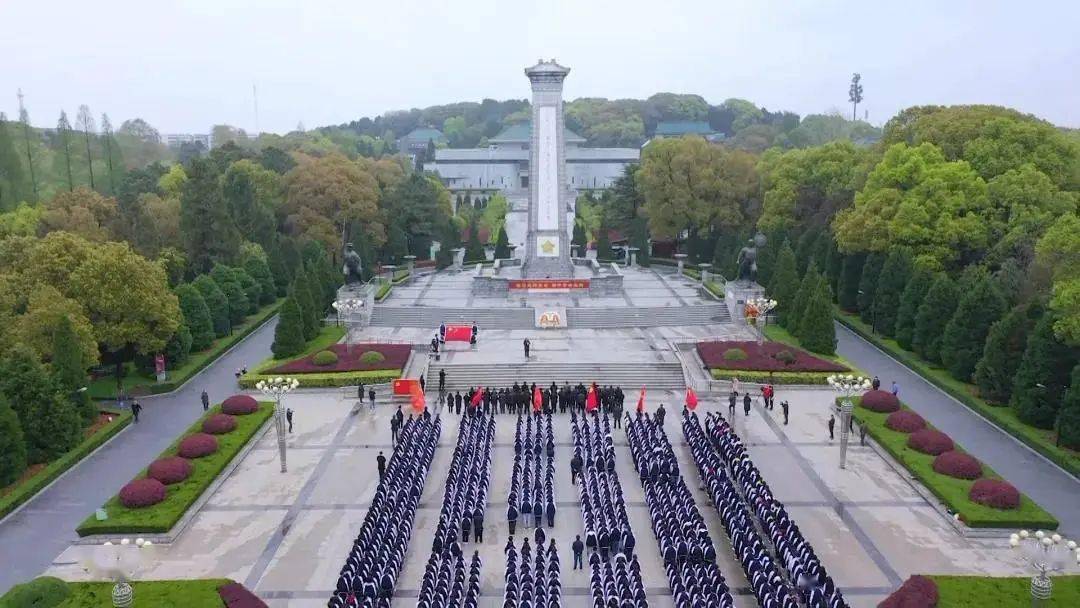 我的名字叫红安我就是这么美和魅