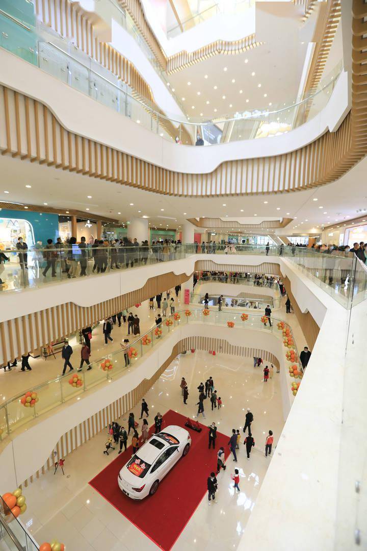 千呼万唤始出来,恩施星河coco city润彩开业