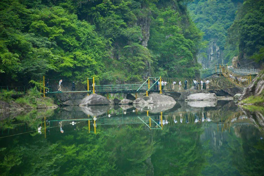 九溪歡樂谷位於飛雲江中游的文成大嶨入口,九溪為飛雲江在文成縣境內