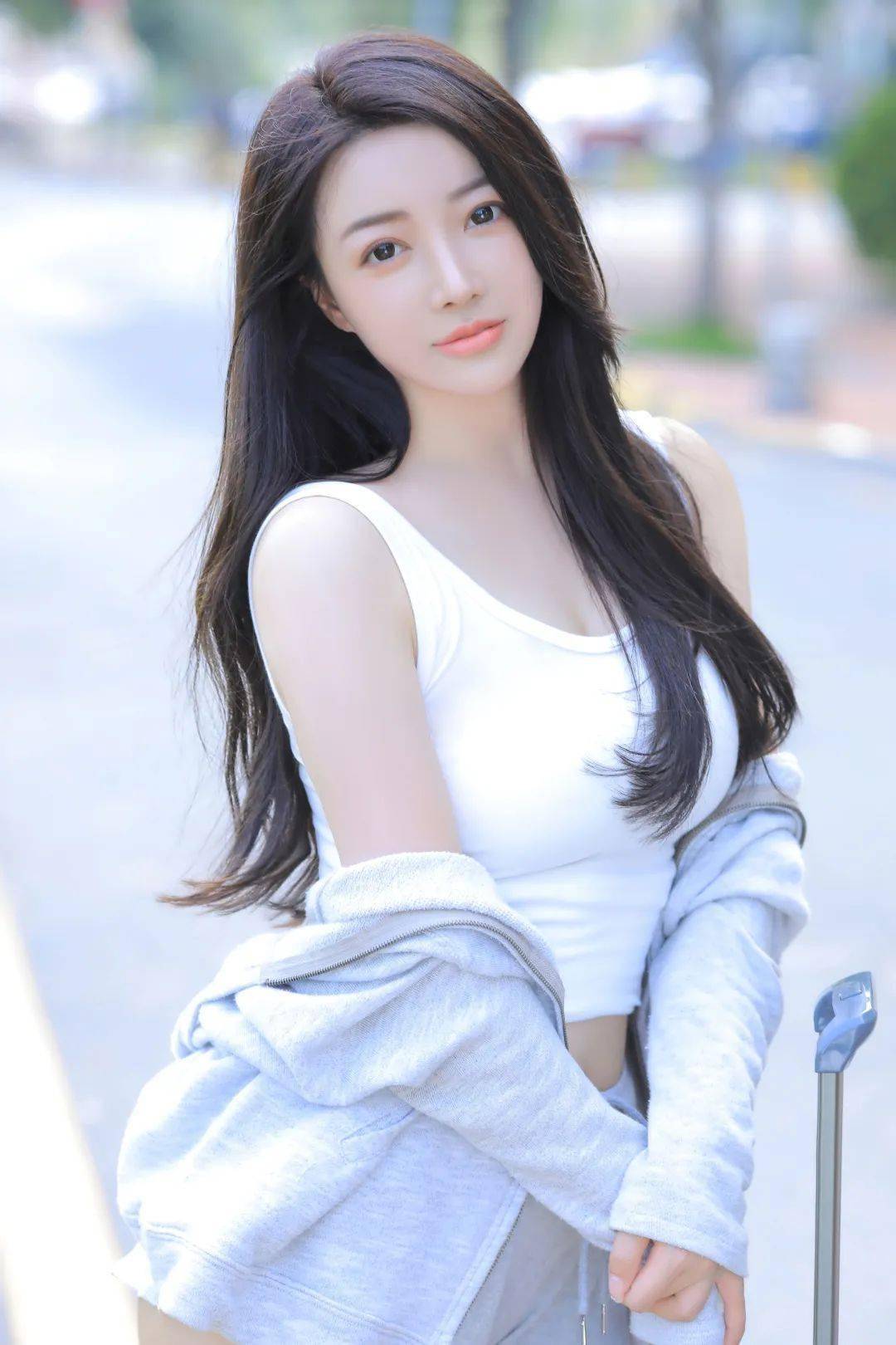 盛世-郑晓填直播间id:28277宇文泡,子龙陈年旧事,宇文泡狠咬子龙一口?