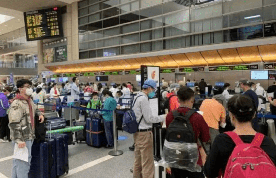 中国多地入境隔离缩短海外华人期待回国隔离是心中最大痛点