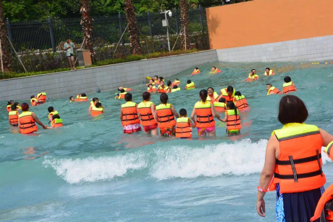 汇川温泉放大招!低至49.9抢温泉 水上乐园门票,数量非常有限!