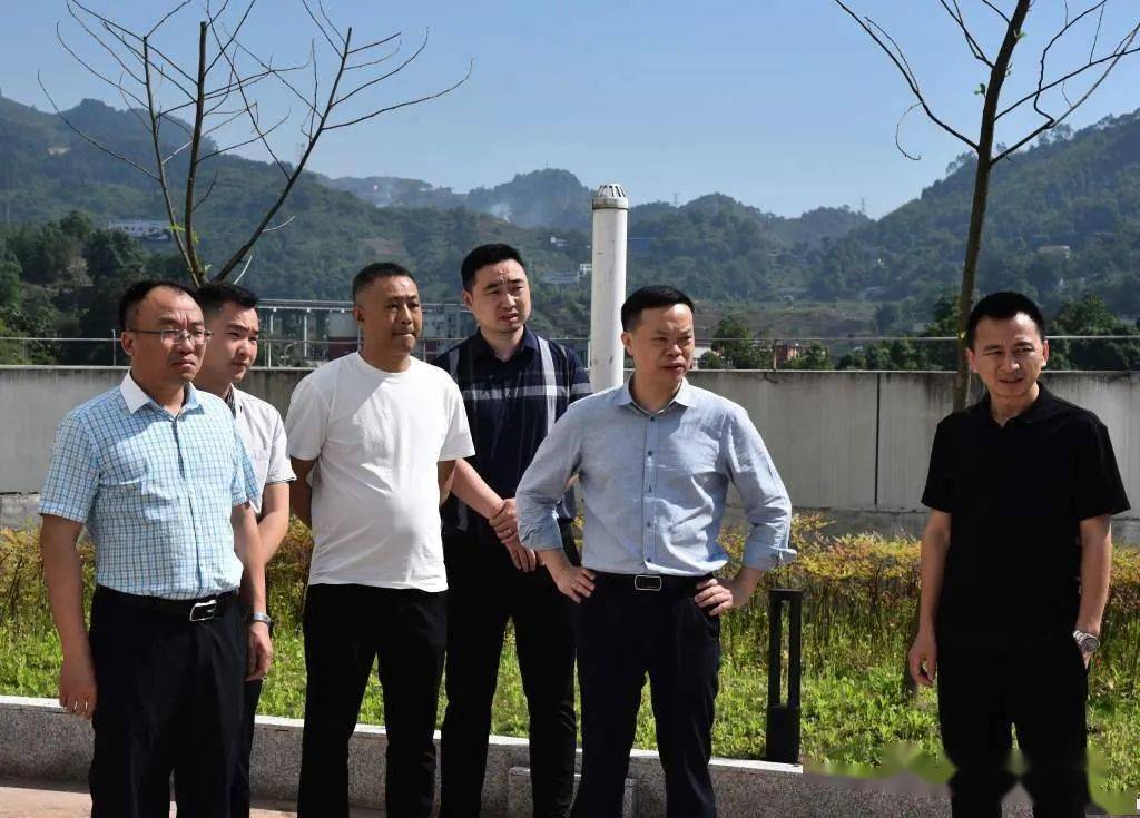 邱正强调研区中医院搬迁工作_科室_服务_保障