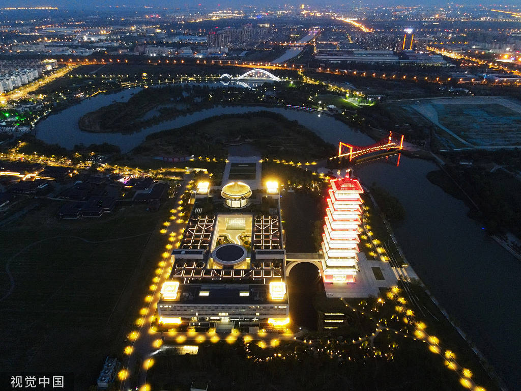 中国大运河博物馆夜景流光溢彩