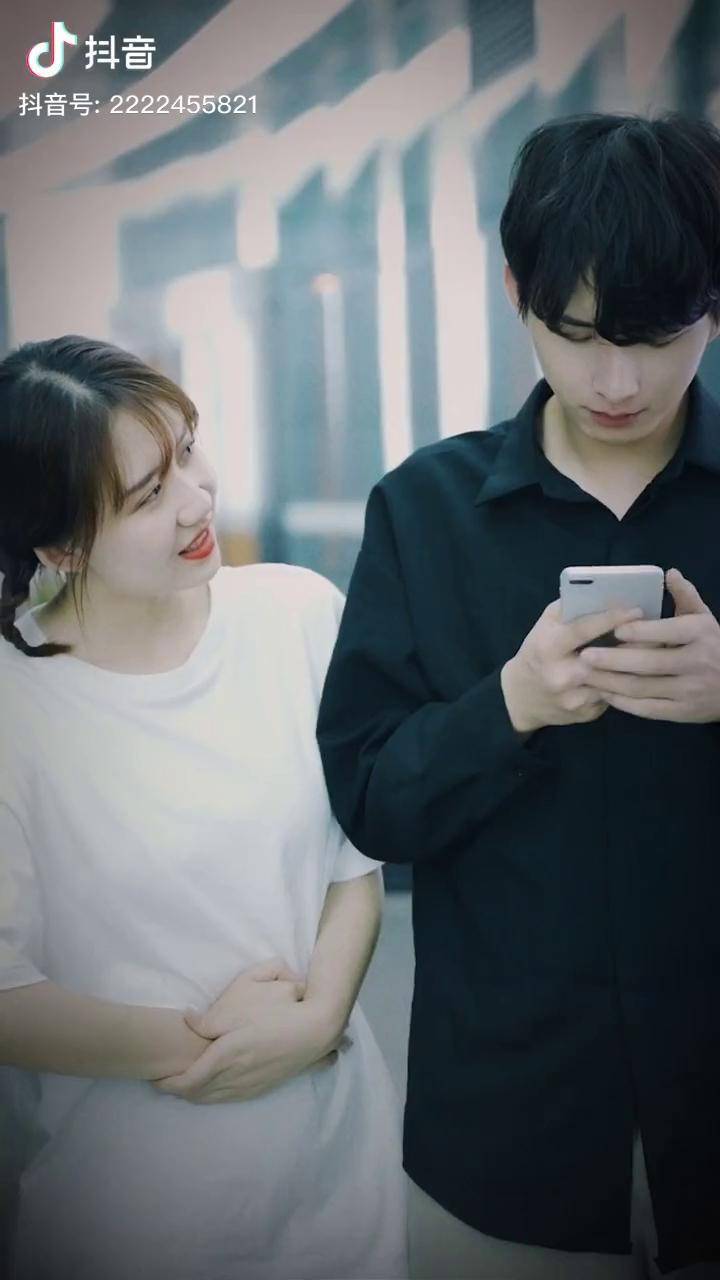 用四个字形容你喜欢的人彬彬有你爱情