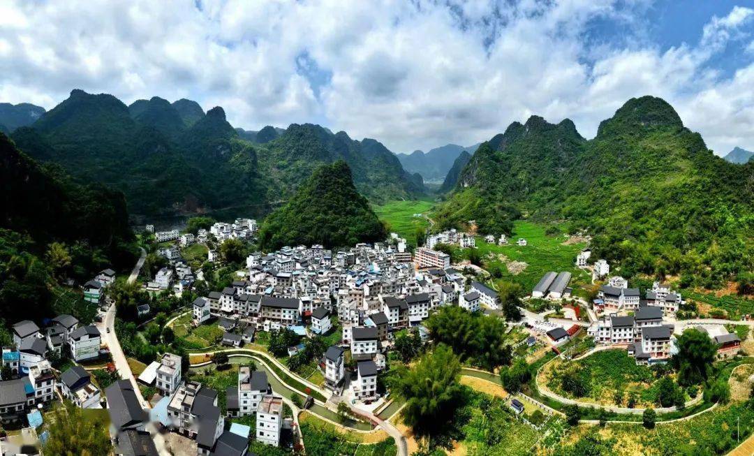 左右江革命老区边陲老区谱写开放发展新篇