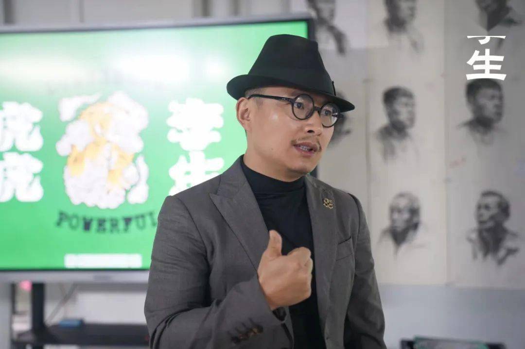 驽马十驾功在不舍孪生画室创始人张森励志讲座