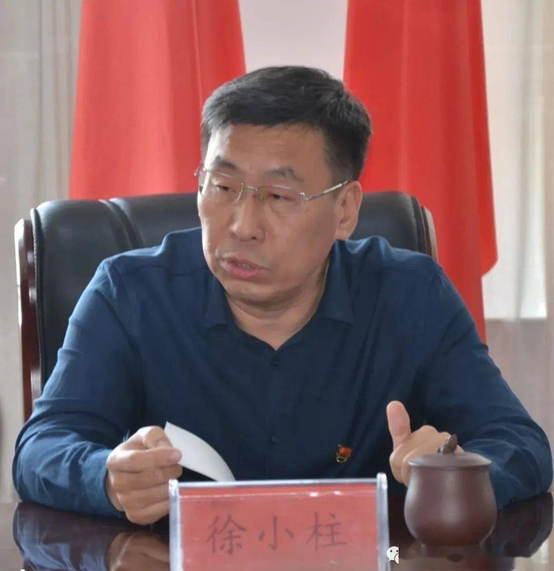 学院院长许传平,党委书记徐小柱及36名青年教师代表参加.