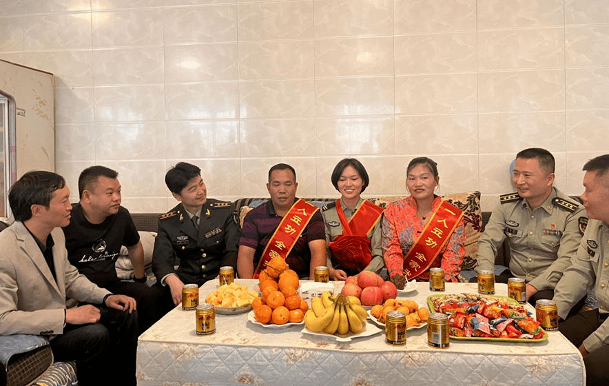 鎮雄姑娘好樣的現役女兵王夢蘭榮立二等功