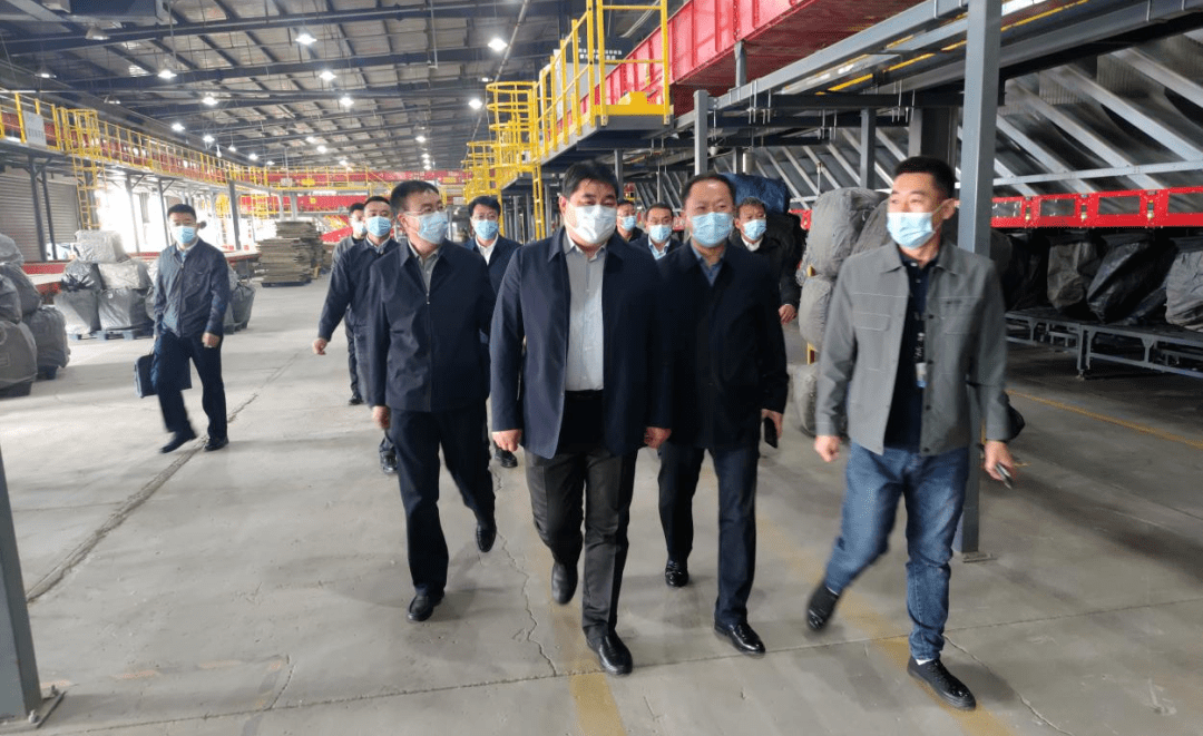 左右滑动查看图集樊洪华赤峰市信访局党组书记,局长,市信访工作联席