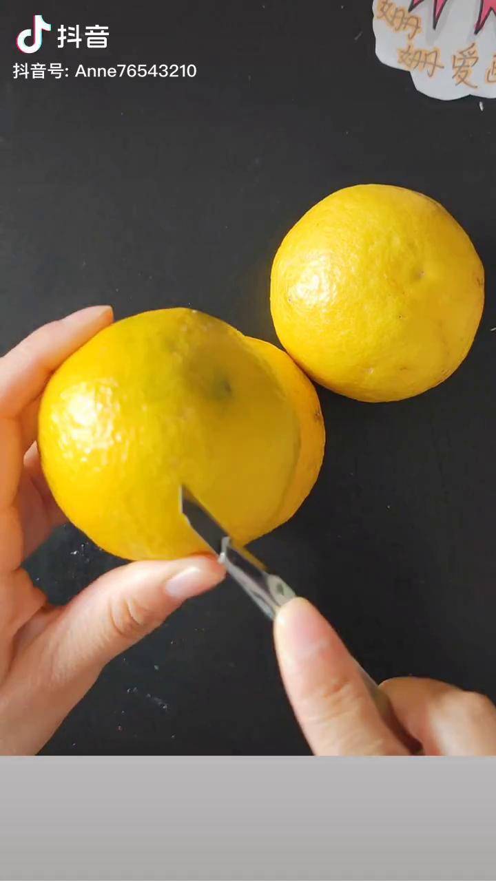 吃剩的橘子皮别扔做一幅小鸟图吧创意美术废物利用美好根本拦不住萌知