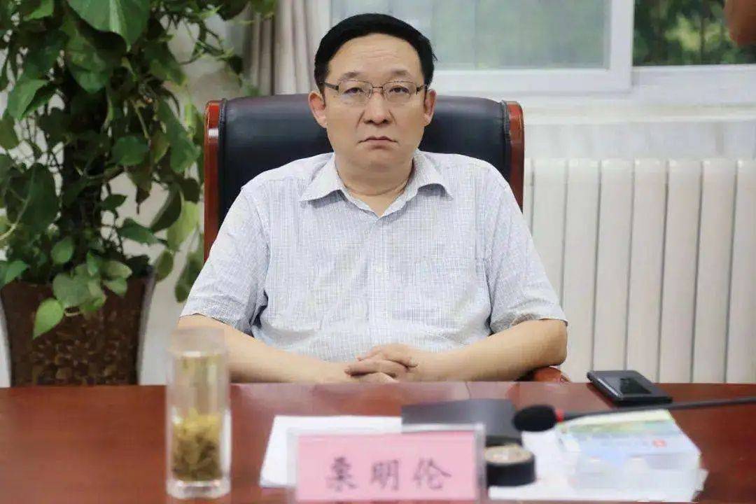 据河南省纪委监委消息:驻马店市人大常委会原副主任栗明伦涉嫌严重