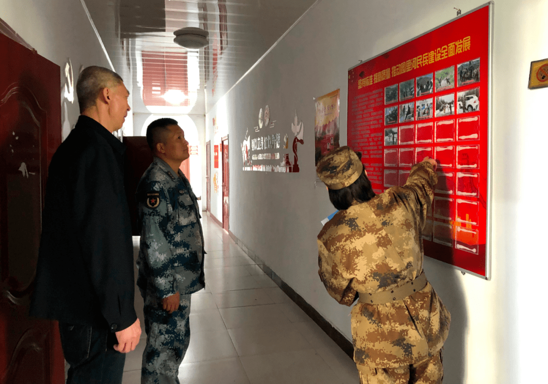 牙克石市人武部领导赴图里河镇检查指导基层武装部规范化建设和民兵整