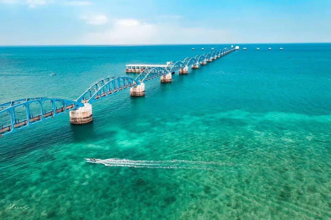 你见过涠洲岛「玻璃海」吗?_火山岛_潜水_五彩滩