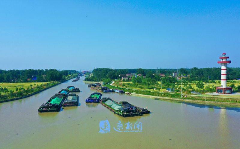 近年来,泗阳县不断加强京杭大运河河道水系治理和生态环境保护修复