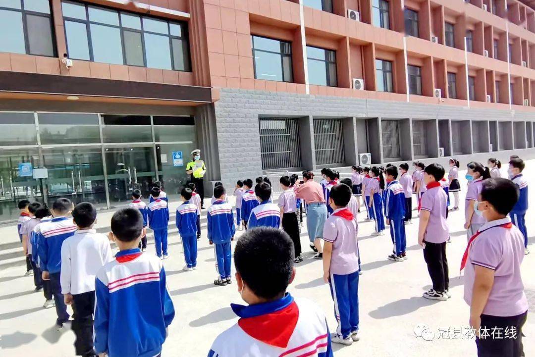 【校园短讯】冠星小学开展交通安全进校园活动_冠县_教育_文明