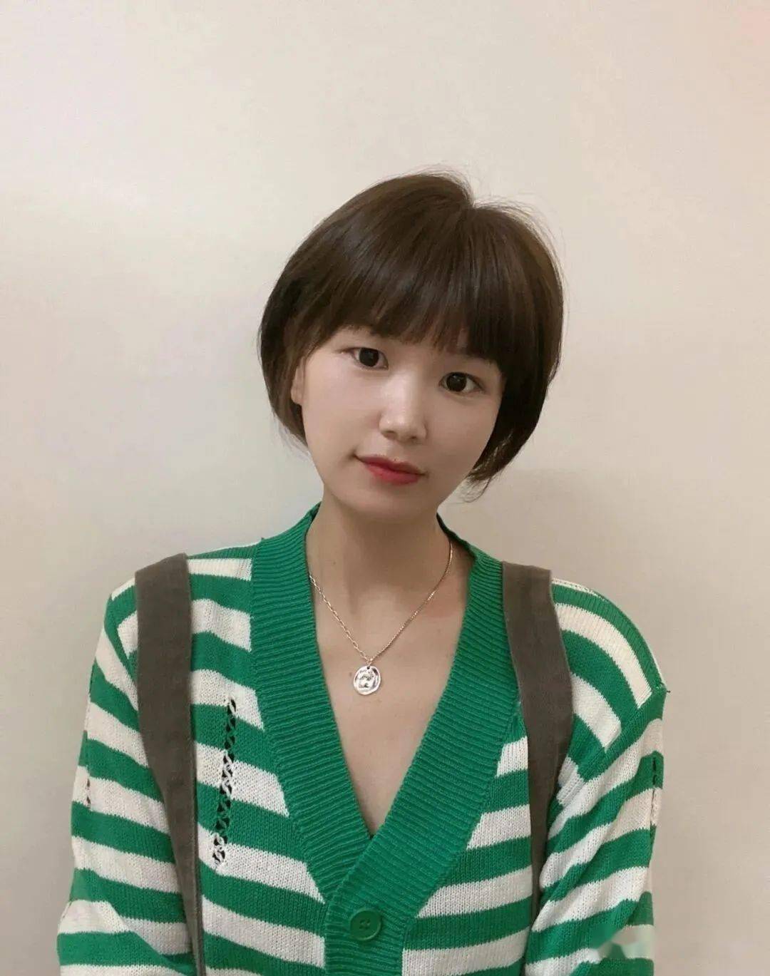 " 普普通通的短发 "._发型_中国_形象