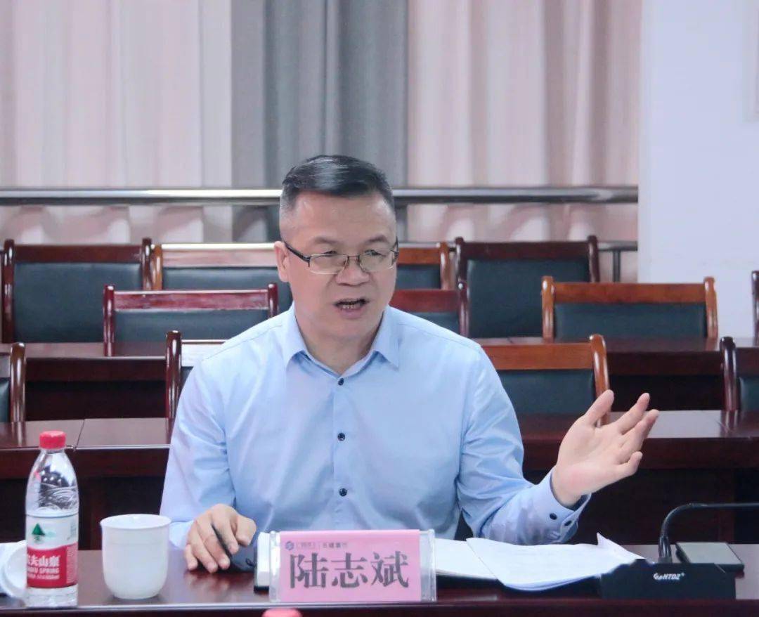 陆志斌到五建集团五分公司调研指导